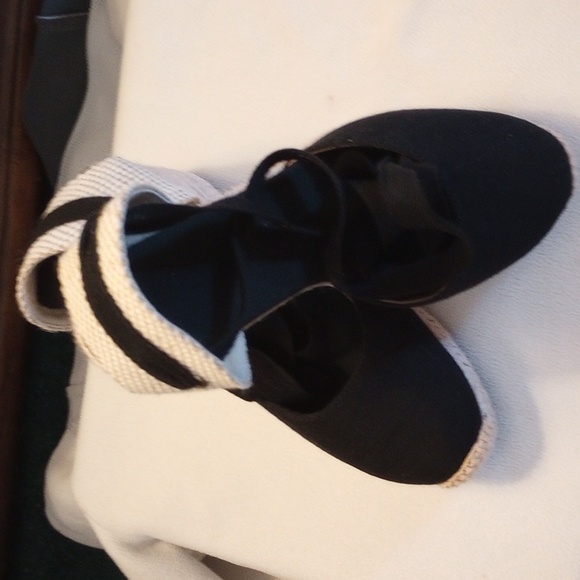 Black Ankle Wrap Wedge Shoes - Picture 3 of 5